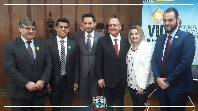 24991184 1555390427878380 296634697359215009 n