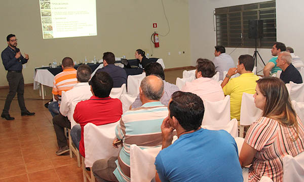 REUNIAO-CEAGESP-AGRICULTORES 7