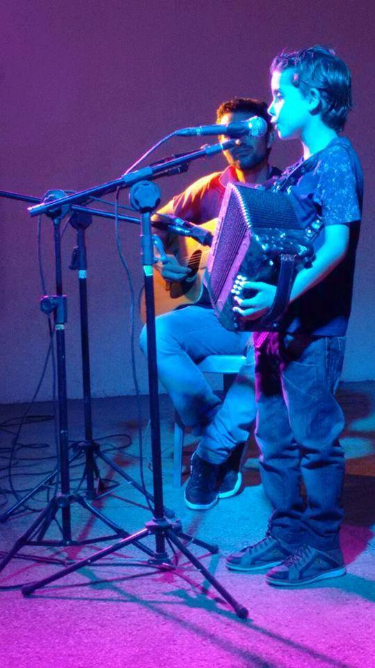 22365239 2013798675564485 687498150194809685 n