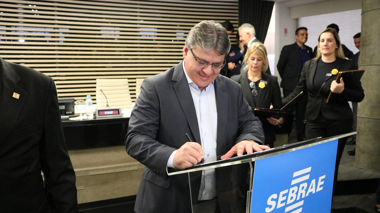 23826078 1996623917272866 9045344722297035430 o