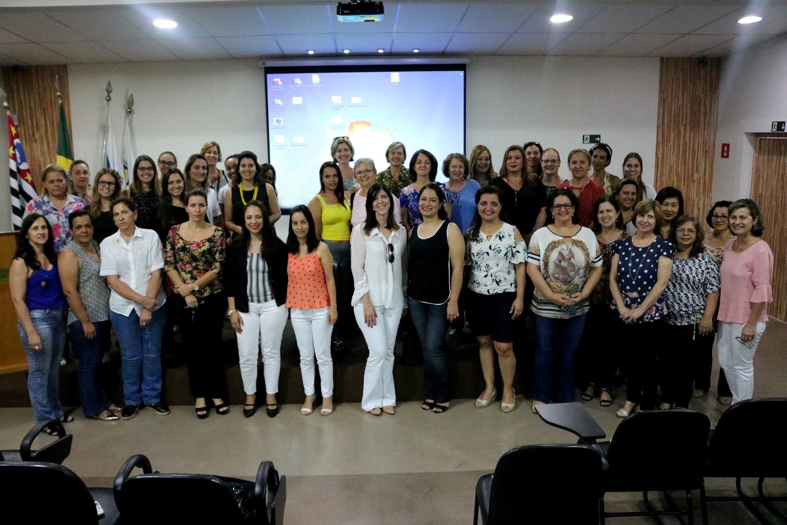 24130077 1997307653871159 852438871722272666 o