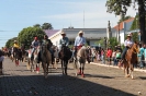 08-05-11-desfile-rodeio-itapolis_115