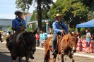 08-05-11-desfile-rodeio-itapolis_28