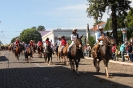 08-05-11-desfile-rodeio-itapolis_49